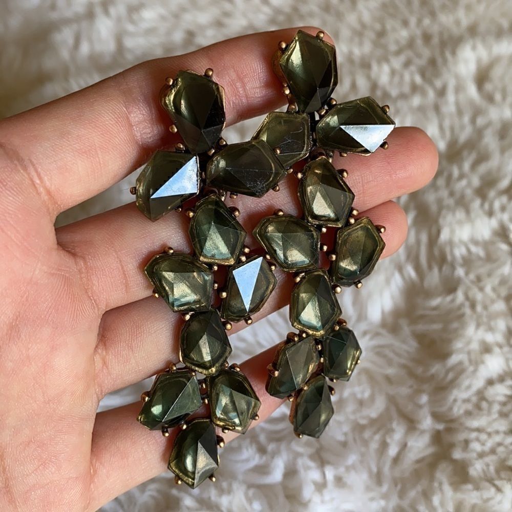 Oscar de La Renta Womens Clip on Earrings